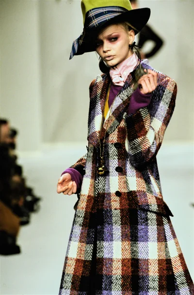 Look 11
